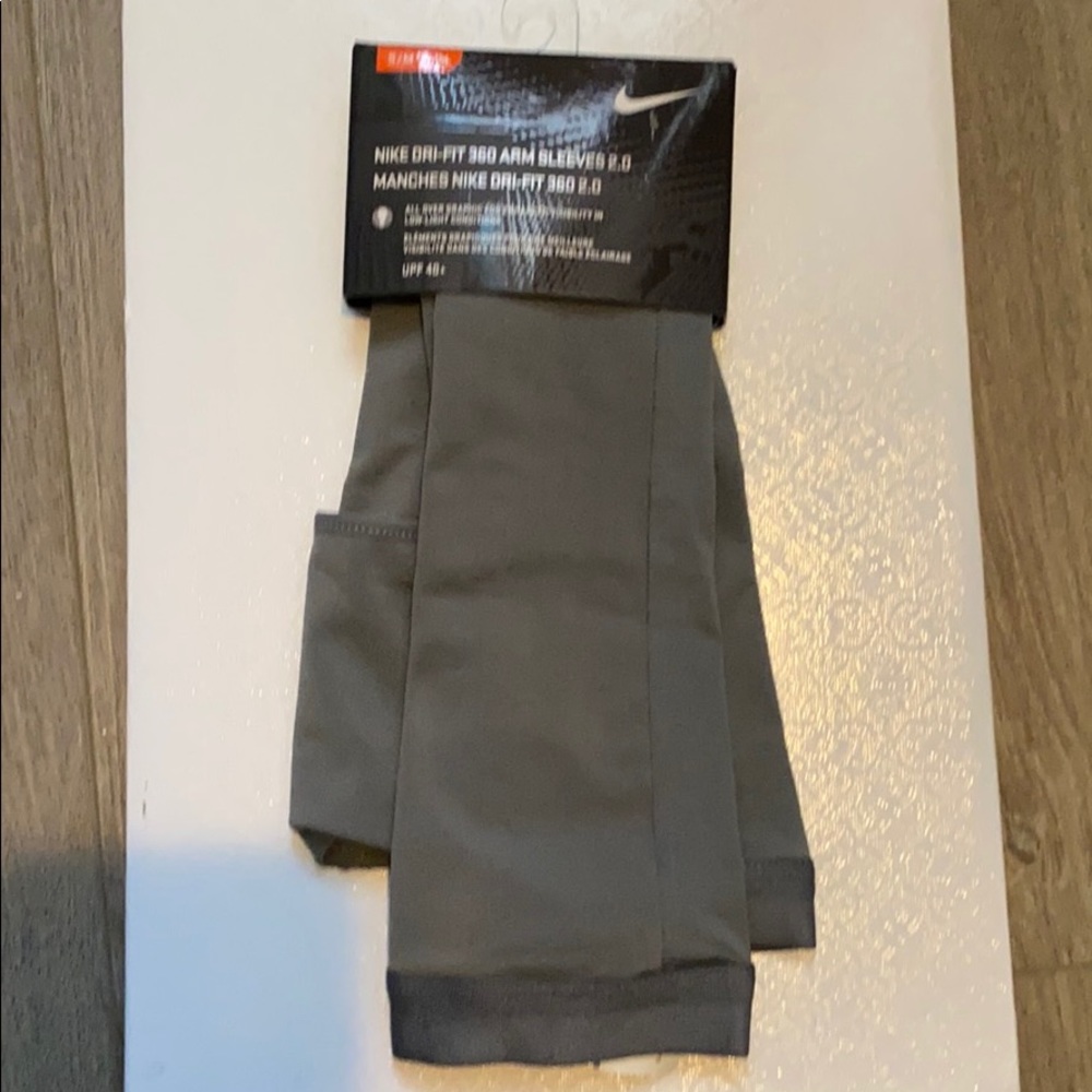Nike Dri-Fit Arm Sleeves